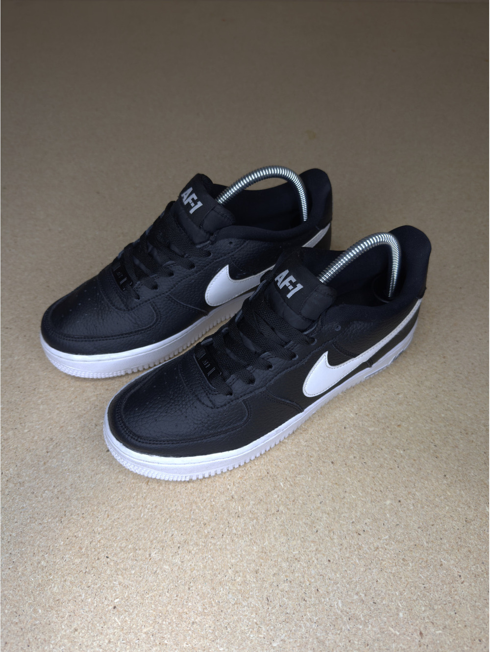 Nike Air Force 1 Low LV8 NBA GS 820438-015 Women’s 8 6.5Y Black White